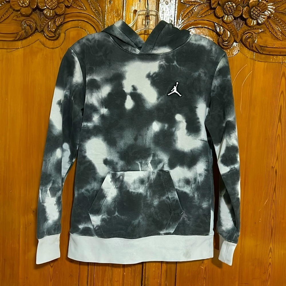 Air Jordan Tie Dye Jumpman Hooded Sweatshirt. Youth Large